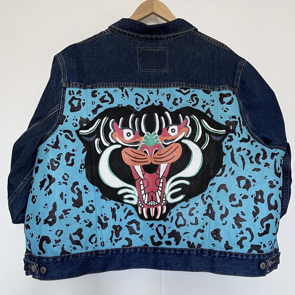LEVI’s 2XL Trucker Jacket Hand Painted Blue Leopard Tiger Asian Style Art VTG